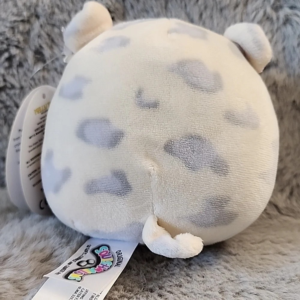 NWT Squishmallows Rosie The‎ Cow Easter Squad